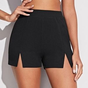 PrettyLittleThing Split Hem Short Shorts